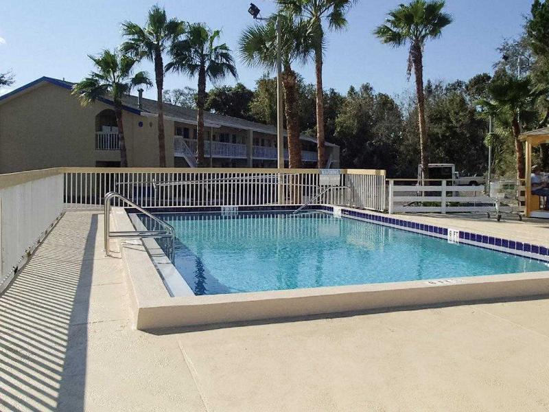 Mainstay Suites Hackberry Sportsman'S Lodge Εξωτερικό φωτογραφία